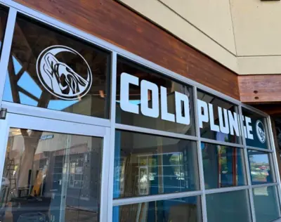 Exterior Building Signs Photo